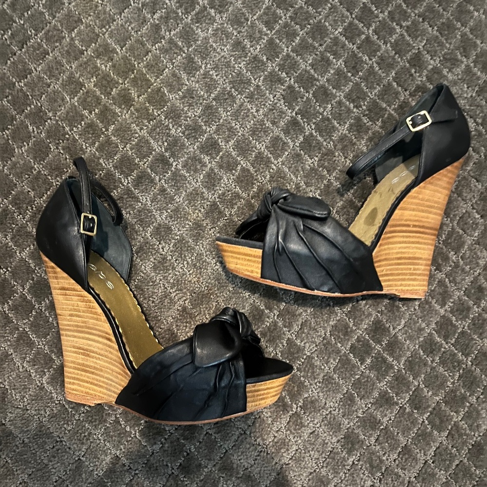 Bebe St. Barts Wedge